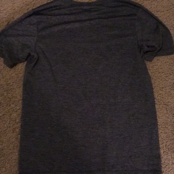 Chicago Cubs baseball shirt - Picture 2 of 2